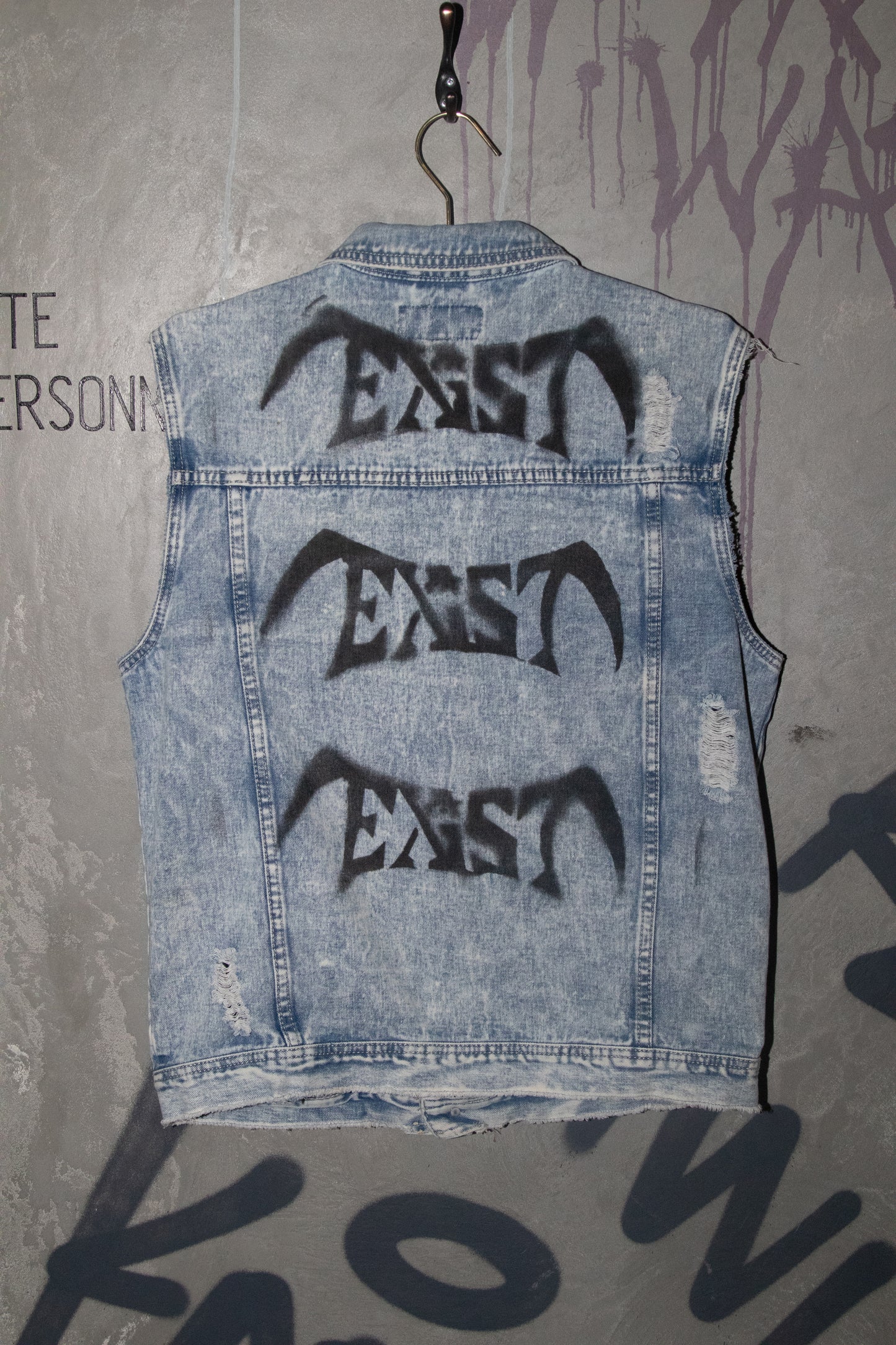 PRE BATTLE BATTLE CUT DENIM VEST